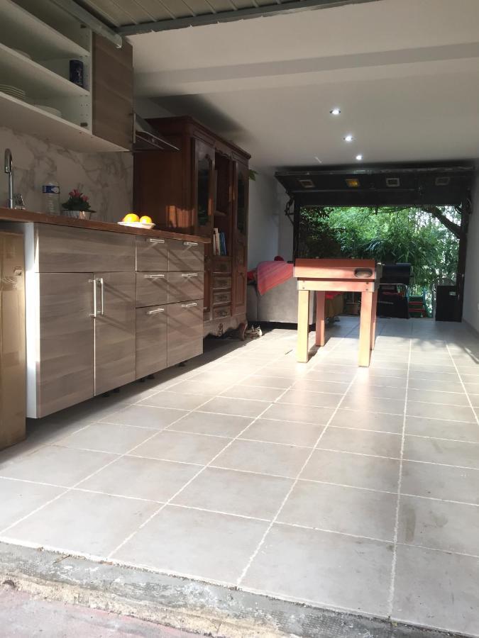 Maison Hautes Bruyeres 까셩 외부 사진
