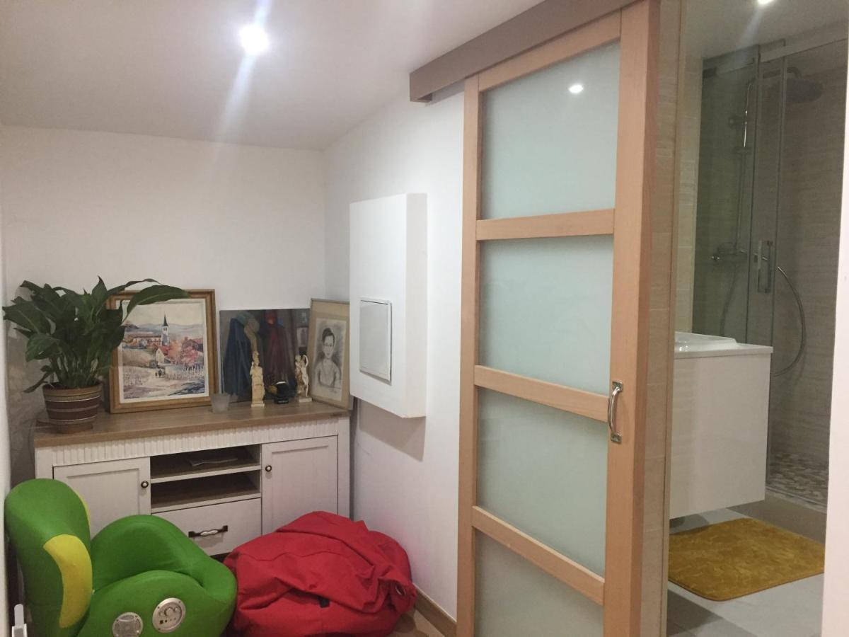 Maison Hautes Bruyeres 까셩 외부 사진